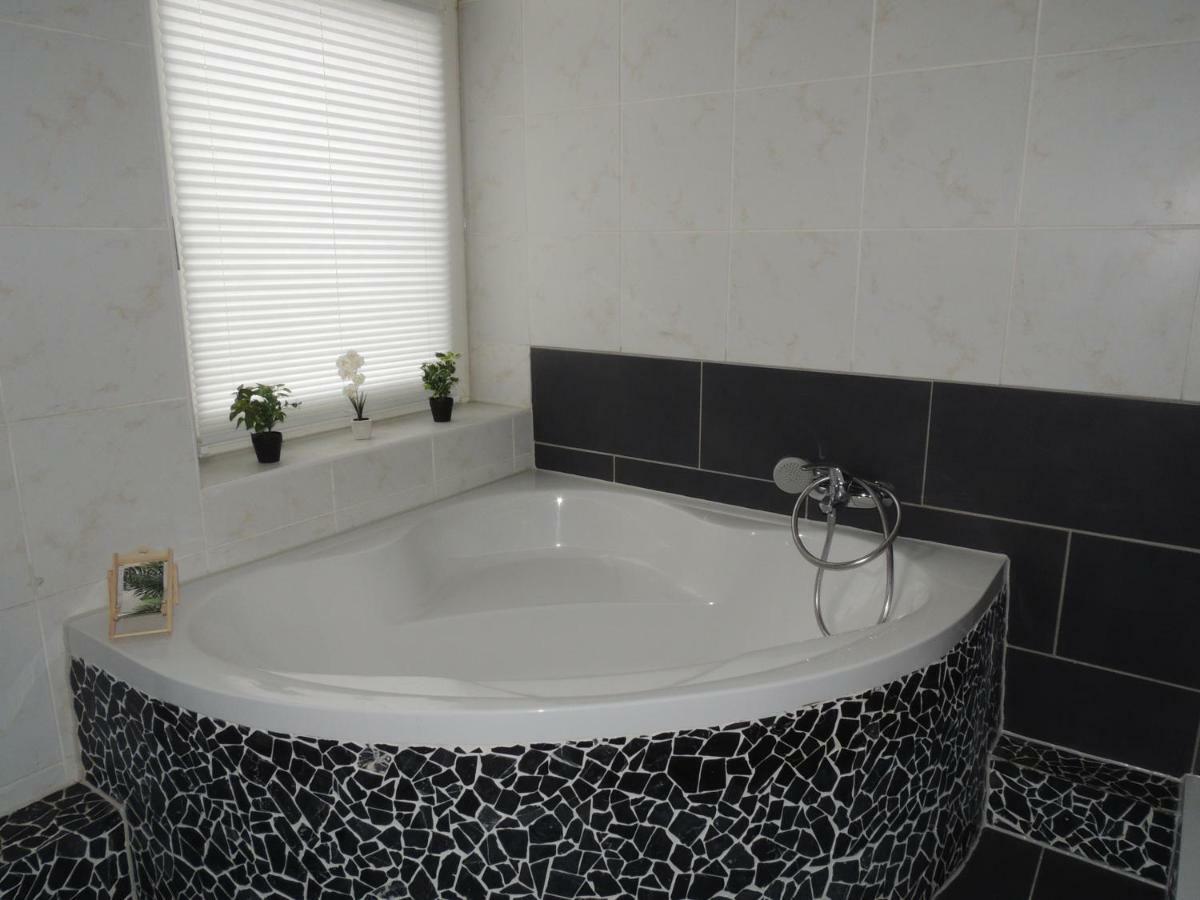 Zentrales Apartment In Gelsenkirchen Dış mekan fotoğraf